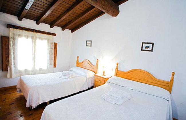 Hinojal Casa Rural El Corralon מראה חיצוני תמונה
