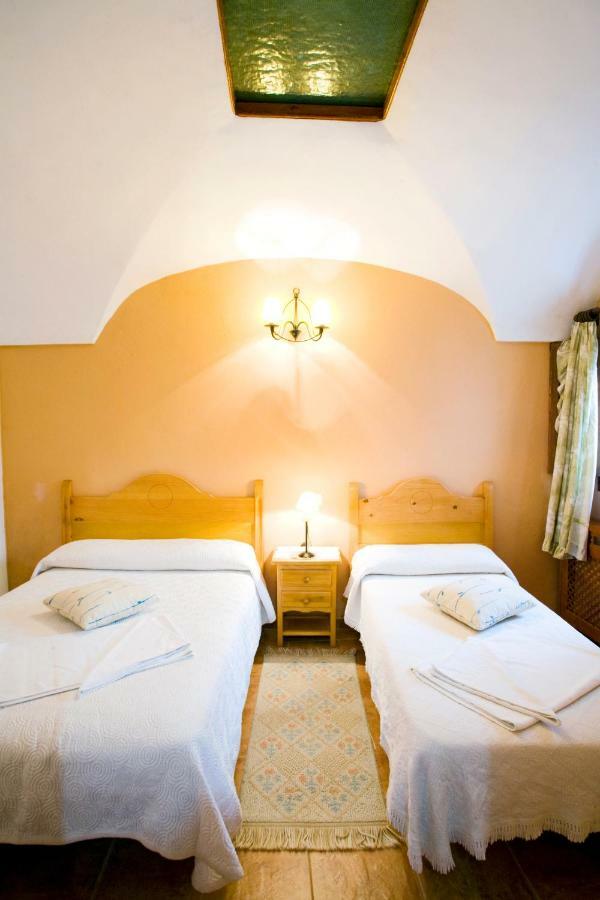 Hinojal Casa Rural El Corralon מראה חיצוני תמונה